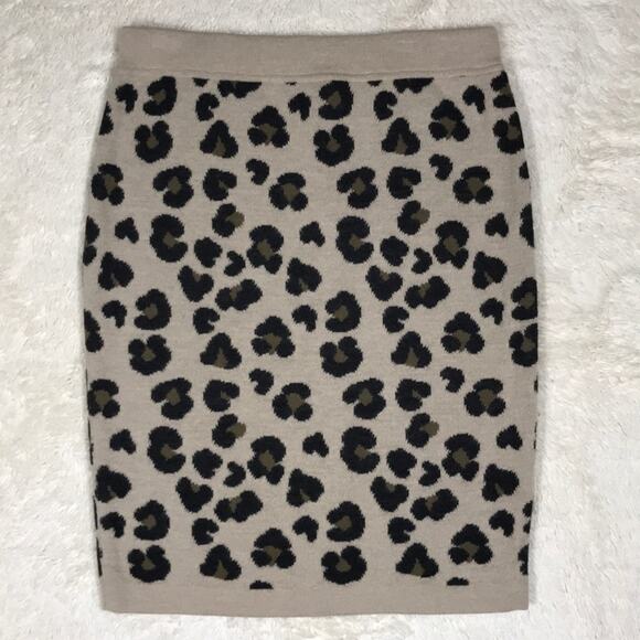 Escada Wool Sweater Skirt Animal Leopard Print Knitwear Capsule Resort Dinner - Picture 1 of 6